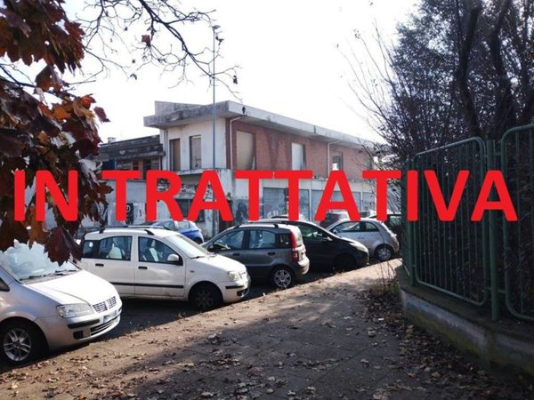 intera palazzina in vendita a Nichelino in zona Crociera