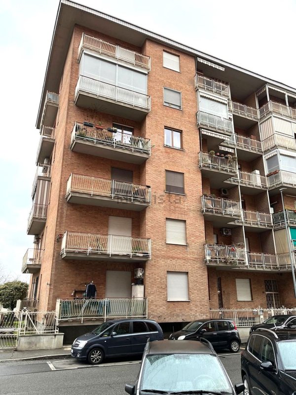 appartamento in vendita a Nichelino in zona Crociera