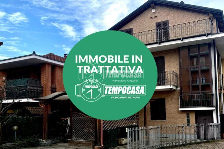 casa indipendente in vendita a Nichelino in zona Crociera