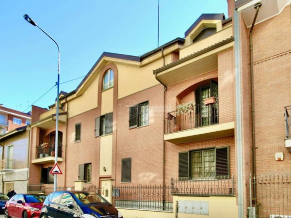 appartamento in vendita a Nichelino in zona Crociera