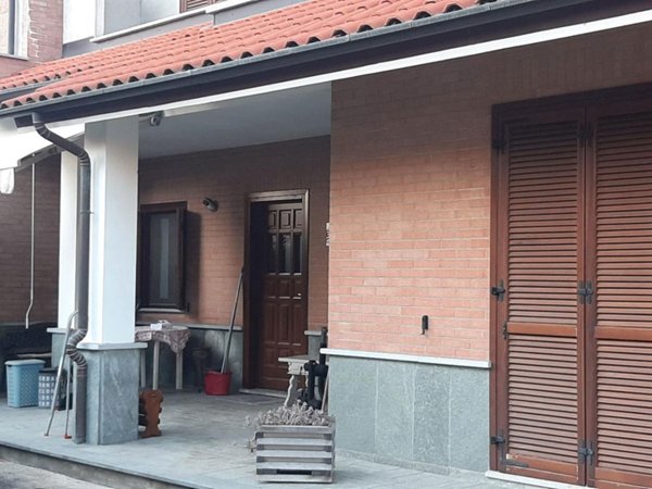 casa indipendente in vendita a Nichelino