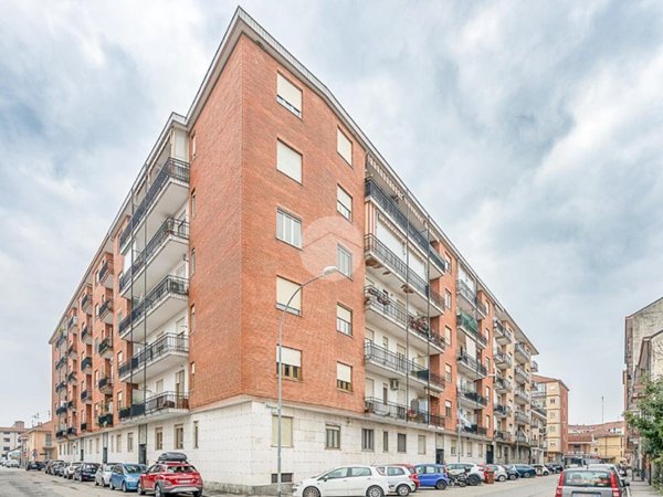 appartamento in vendita a Nichelino in zona Crociera