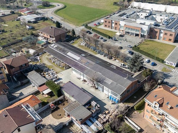 negozio in vendita a Nichelino