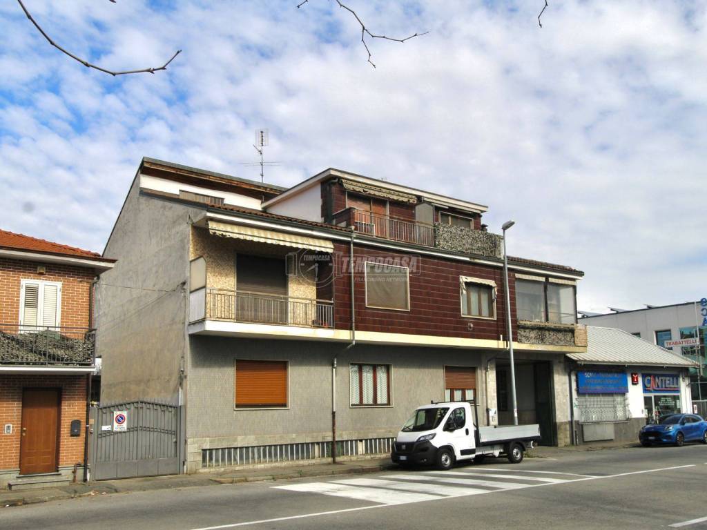 appartamento in vendita a Nichelino in zona Crociera