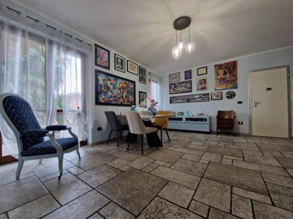 casa indipendente in vendita a Nichelino