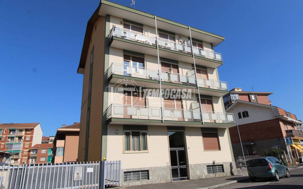 appartamento in vendita a Nichelino in zona Stupinigi