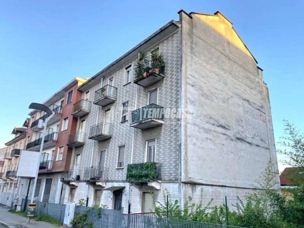 appartamento in vendita a Nichelino in zona Crociera