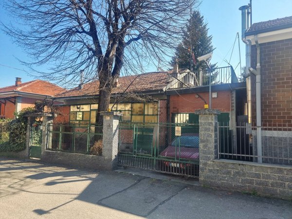 casa indipendente in vendita a Nichelino