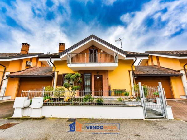 casa indipendente in vendita a Nichelino