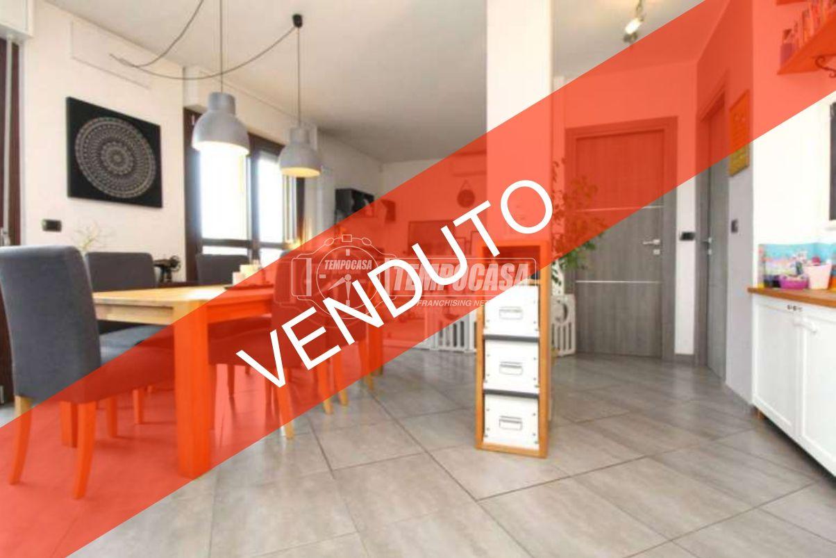 appartamento in vendita a Nichelino in zona Crociera