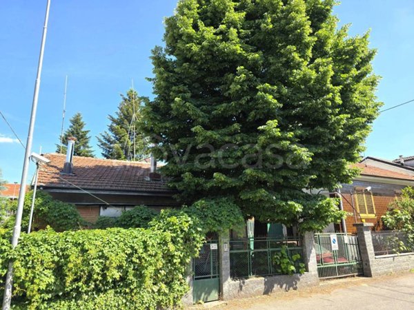 casa indipendente in vendita a Nichelino