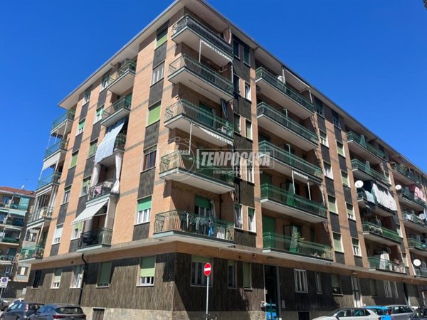 appartamento in vendita a Nichelino in zona Crociera