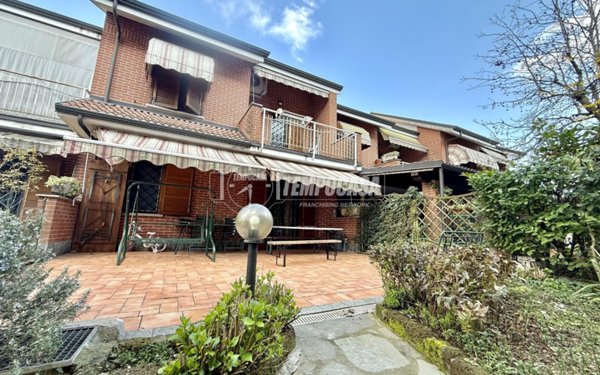 casa indipendente in vendita a Nichelino