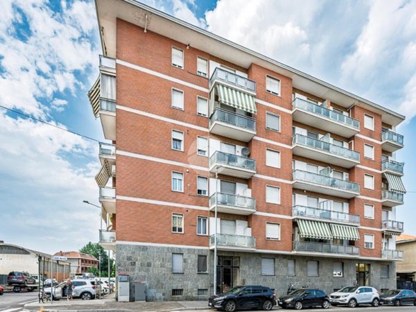 appartamento in vendita a Nichelino in zona Crociera