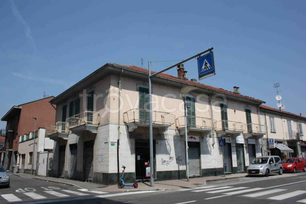casa indipendente in vendita a Nichelino