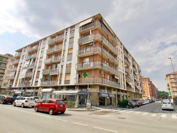 appartamento in vendita a Nichelino in zona Crociera