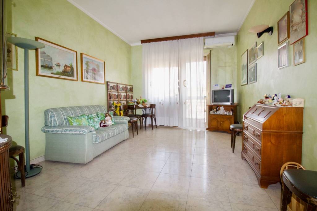appartamento in vendita a Nichelino in zona Crociera
