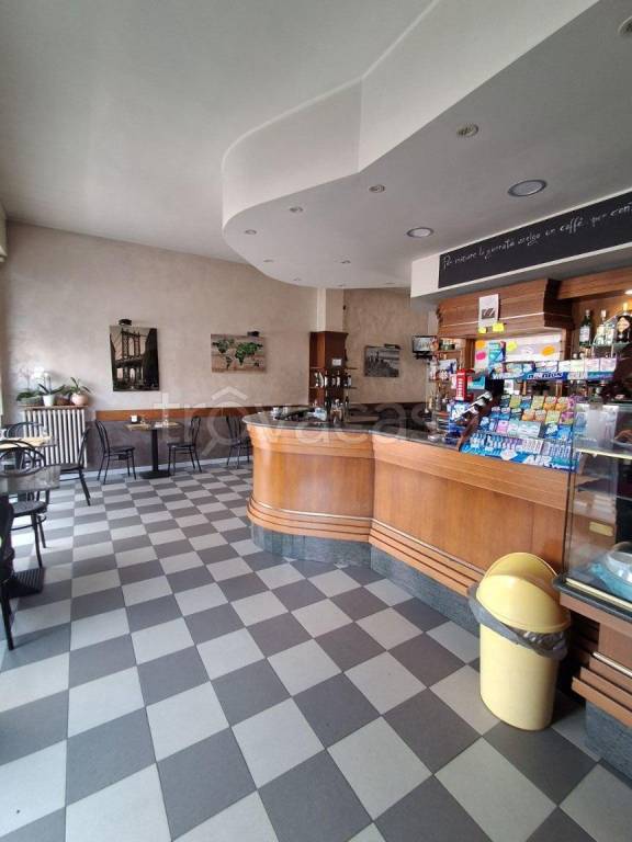 negozio in vendita a Nichelino