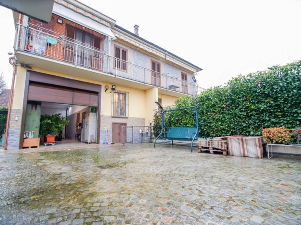 casa indipendente in vendita a Nichelino