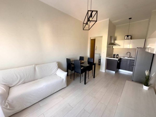 appartamento in vendita a Nichelino in zona Stupinigi