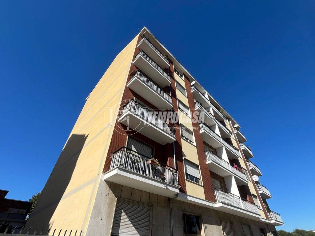 appartamento in vendita a Nichelino in zona Crociera