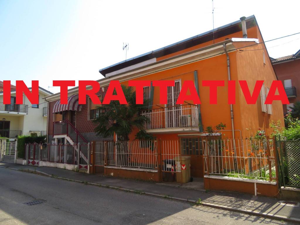 casa indipendente in vendita a Nichelino