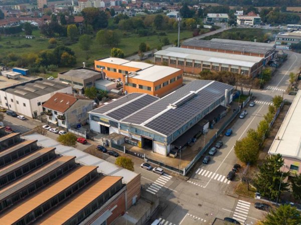 capannone in vendita a Nichelino