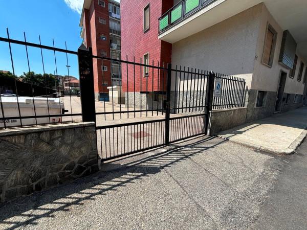 negozio in vendita a Nichelino