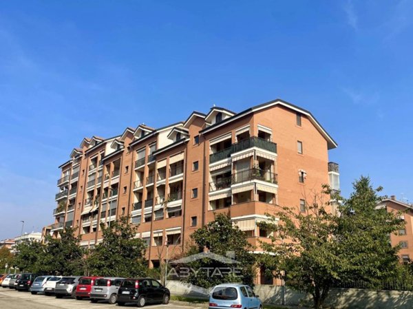 appartamento in vendita a Nichelino in zona Crociera