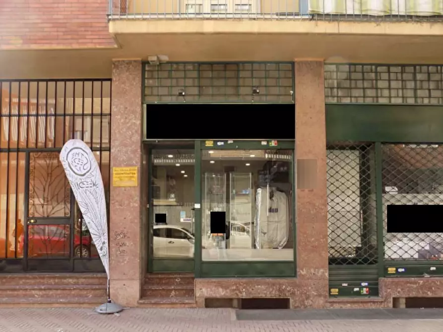 negozio in vendita a Nichelino