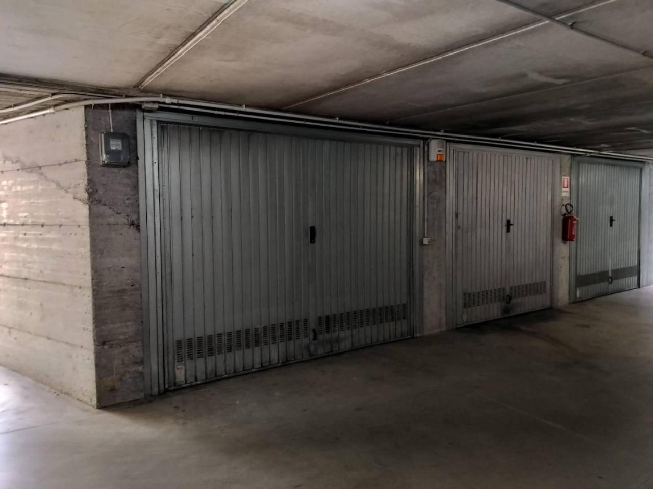 negozio in vendita a Nichelino