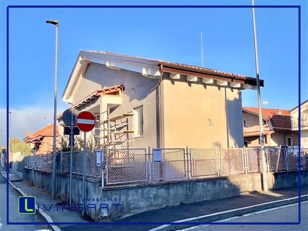 casa indipendente in vendita a Nichelino