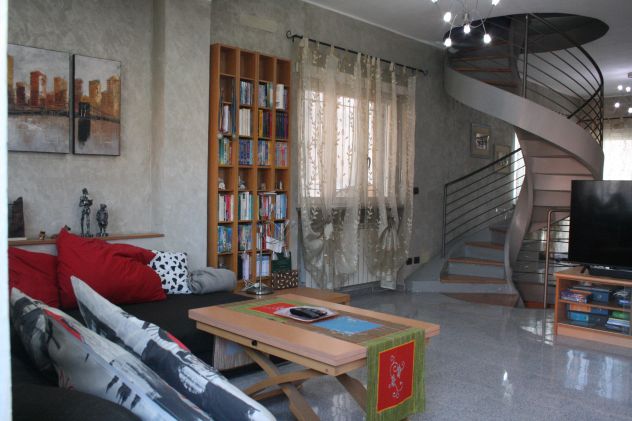 casa indipendente in vendita a Nichelino