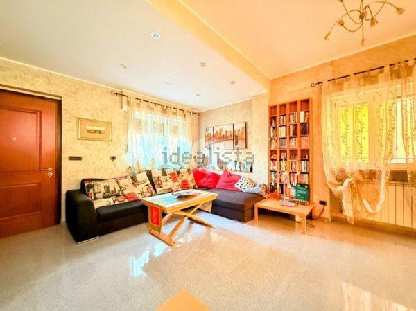 casa indipendente in vendita a Nichelino