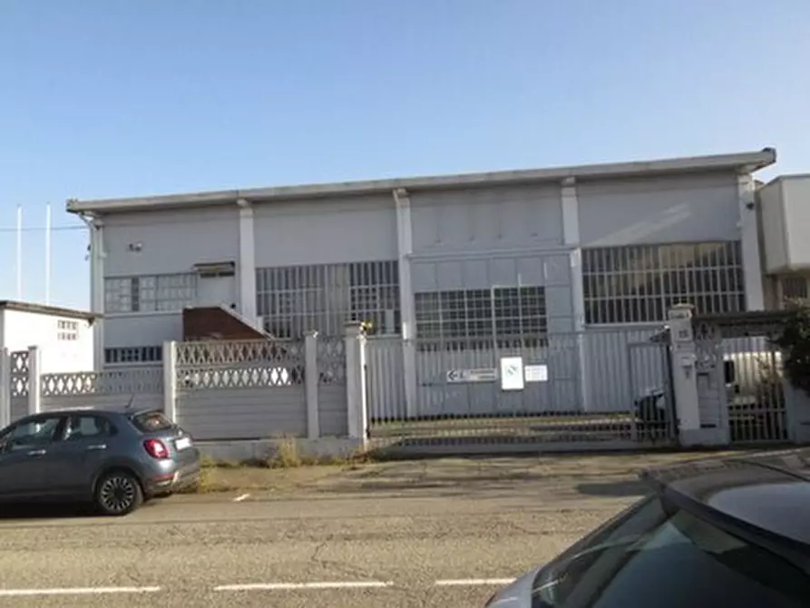 locale di sgombero in vendita a Nichelino