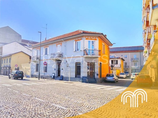 negozio in vendita a Nichelino