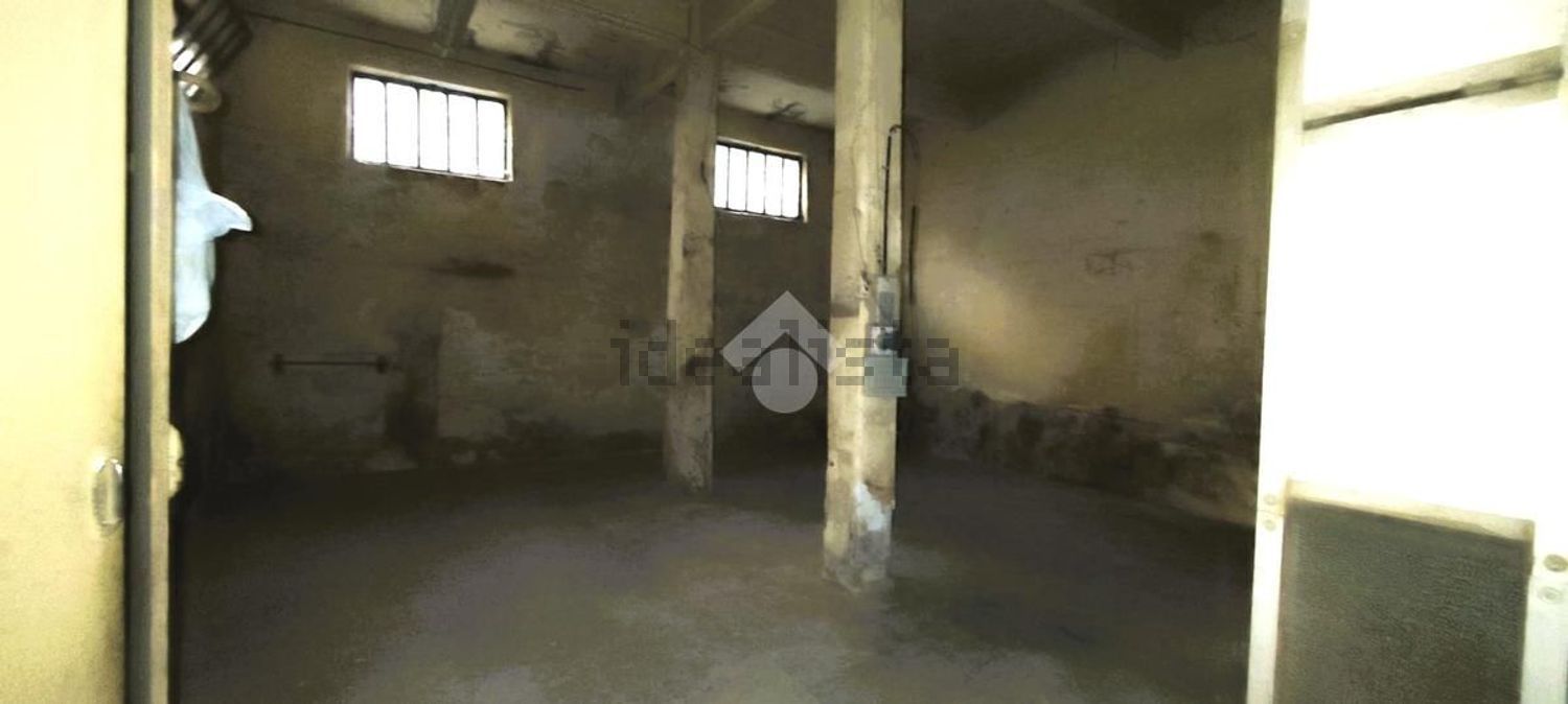 negozio in vendita a Nichelino