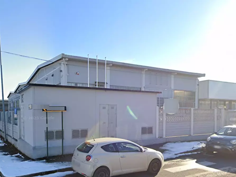 capannone in vendita a Nichelino