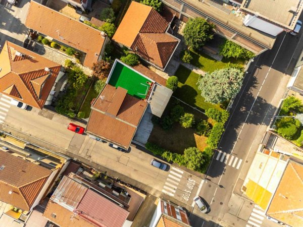 casa indipendente in vendita a Nichelino