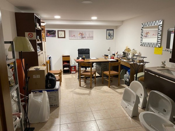 ufficio in vendita a Nichelino