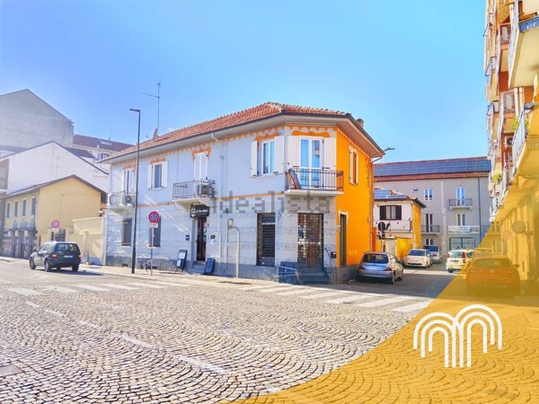locale commerciale in vendita a Nichelino