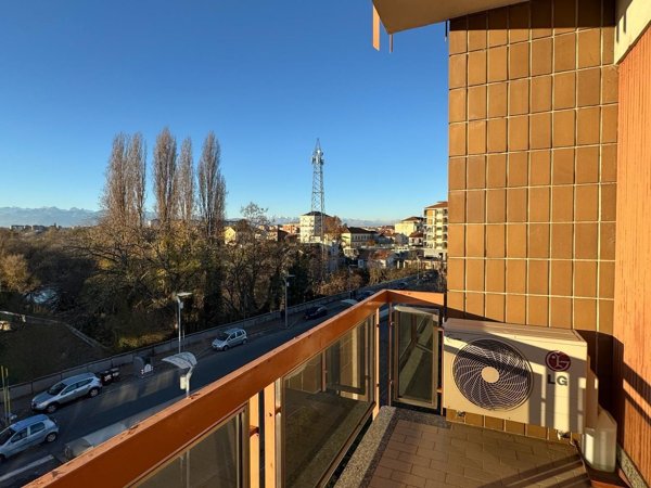 appartamento in vendita a Nichelino