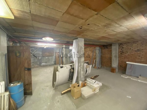 locale di sgombero in vendita a Nichelino