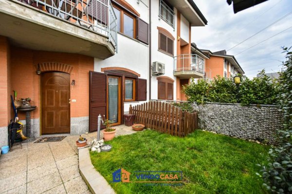 casa indipendente in vendita a Nichelino in zona Crociera