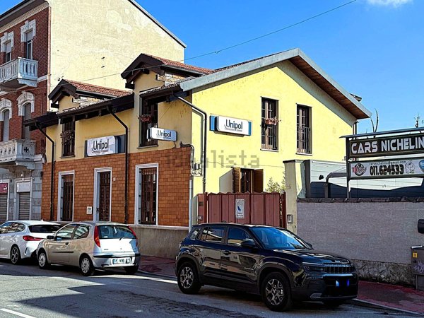 casa indipendente in vendita a Nichelino