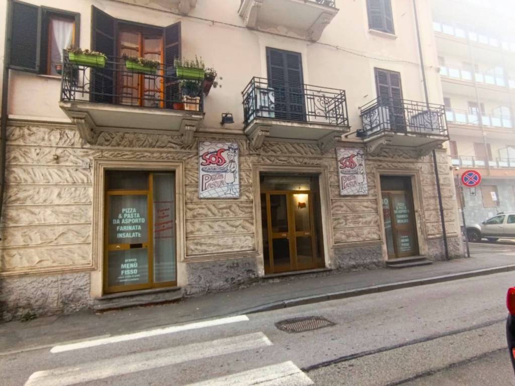 negozio in vendita a Nichelino