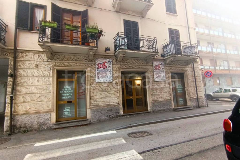 negozio in vendita a Nichelino