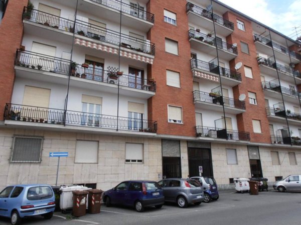 appartamento in vendita a Nichelino in zona Crociera