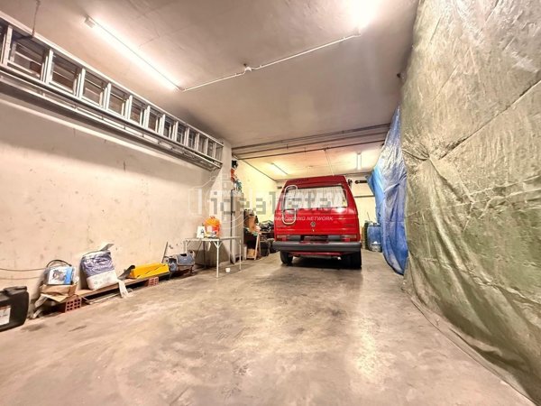 locale di sgombero in vendita a Nichelino