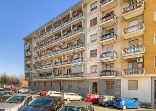 appartamento in vendita a Nichelino in zona Stupinigi
